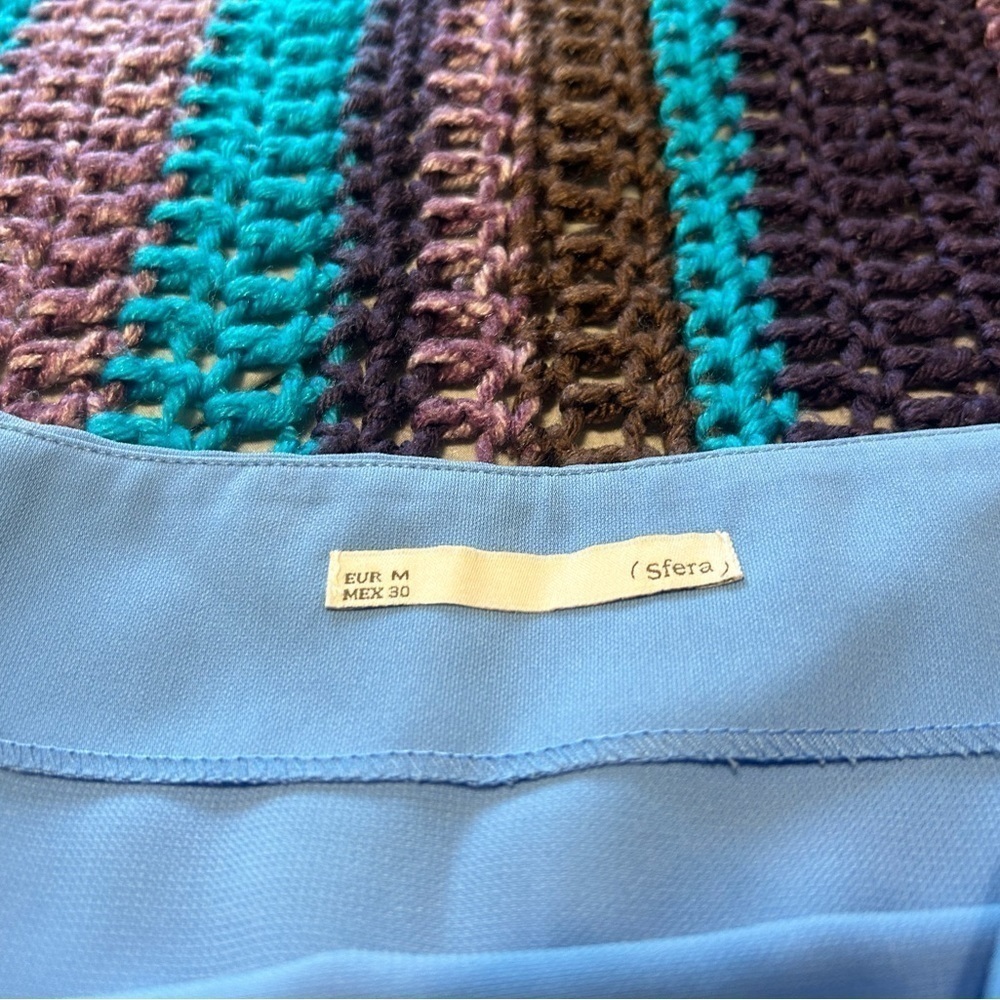 Sfera Blue Skirt with bottom flare and side zipper, Size European Medium - Picture 4 of 8